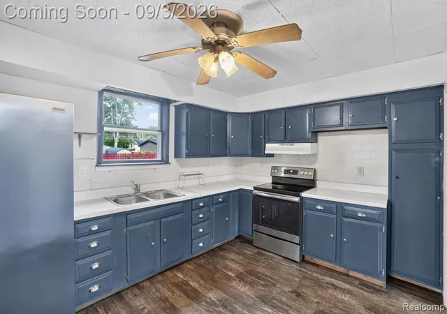 Photo 3 of Single family home for sale at 317 E Belle Ave, Saint Charles, MI 48655 | MLS# 20261069661 | Listing updated on 2026-09-06