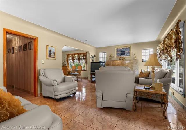 5th image of 6151 Oakman Blvd, Dearborn, MI 48126 | MLS# 20261069665
