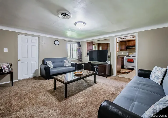 3rd image of 8320 Nightingale St, Dearborn Heights, MI 48127 | MLS# 20261069669