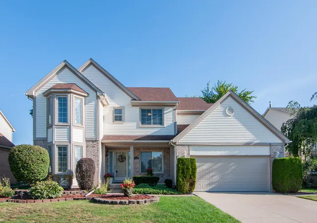 image of 7162 Fox Woods Dr, Canton, MI 48187 | MLS# 81026046098