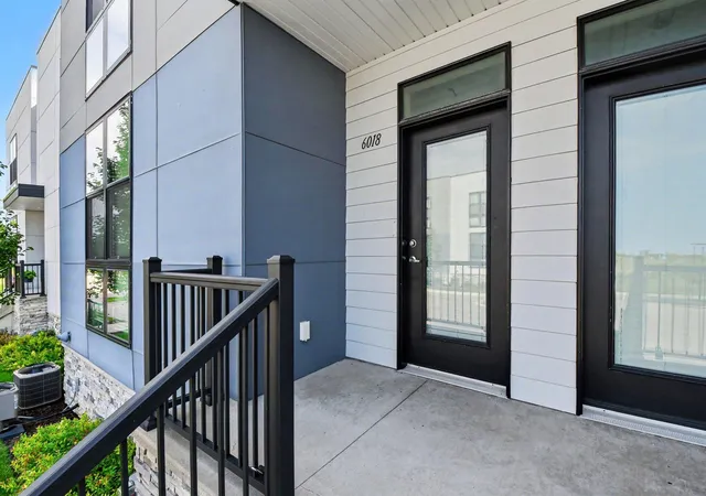 Photo 3 of Condo for sale at 6018 Port View Dr SE, Grand Rapids, MI 49512 | MLS# 65026046100 | Listing updated on 2026-09-12