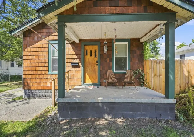 Photo 1 of Single family home for sale at 326 W Robert Ave, Hazel Park, MI 48030 | MLS# 81026046101 | Listing updated on 2026-09-03