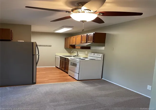 Photo 4 of Condo for sale at 810 Plate St #205, Rochester, MI 48307 | MLS# 20261069678 | Listing updated on 2026-09-01
