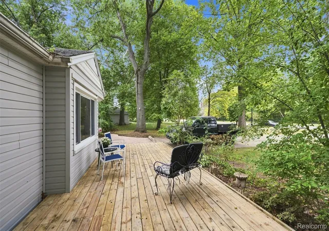 Photo 3 of Single family home for sale at 23366 Superior Pkwy, Taylor, MI 48180 | MLS# 20261069688 | Listing updated on 2026-09-19