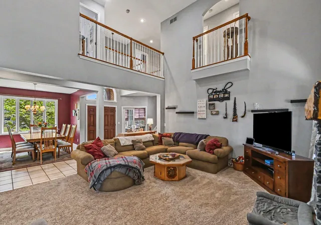 Photo 3 of Single family home for sale at 7484 Shotsilk Dr, Jackson, MI 49201 | MLS# 55026046108 | Listing updated on 2026-09-09