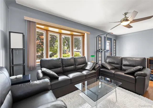 3rd image of 5839 Yale St, Westland, MI 48185 | MLS# 20261069700