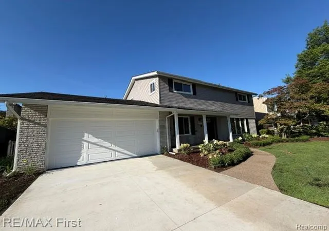 5th image of 971 Canterbury Rd, Grosse Pointe Woods, MI 48236 | MLS# 20261069734