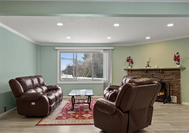 Photo 3 of Single family home for sale at 15500 Millar Rd, Clinton Township, MI 48036 | MLS# 20261069736 | Listing updated on 2026-10-19