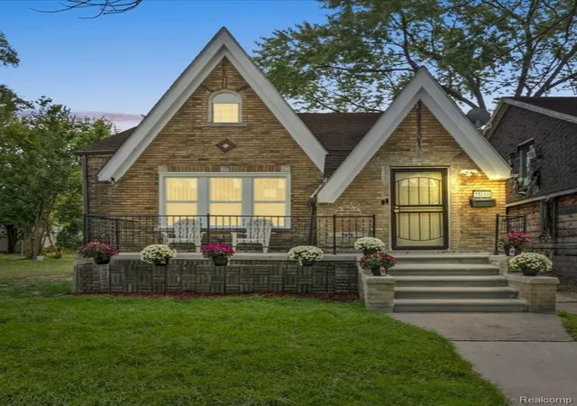 Photo 1 of Single family home for sale at 11098 Whithorn St, Detroit, MI 48205 | MLS# 20261069740 | Listing updated on 2026-09-01
