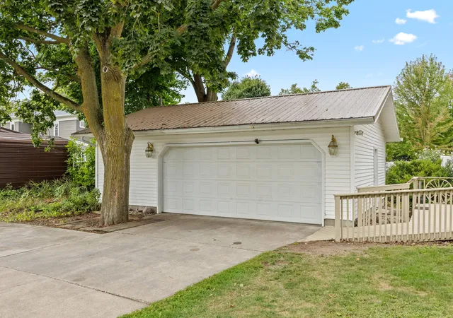 Photo 30 of Single family home for sale at 122 E Elm St, Carson City, MI 48811 | MLS# 65026046132 | Listing updated on 2026-09-09