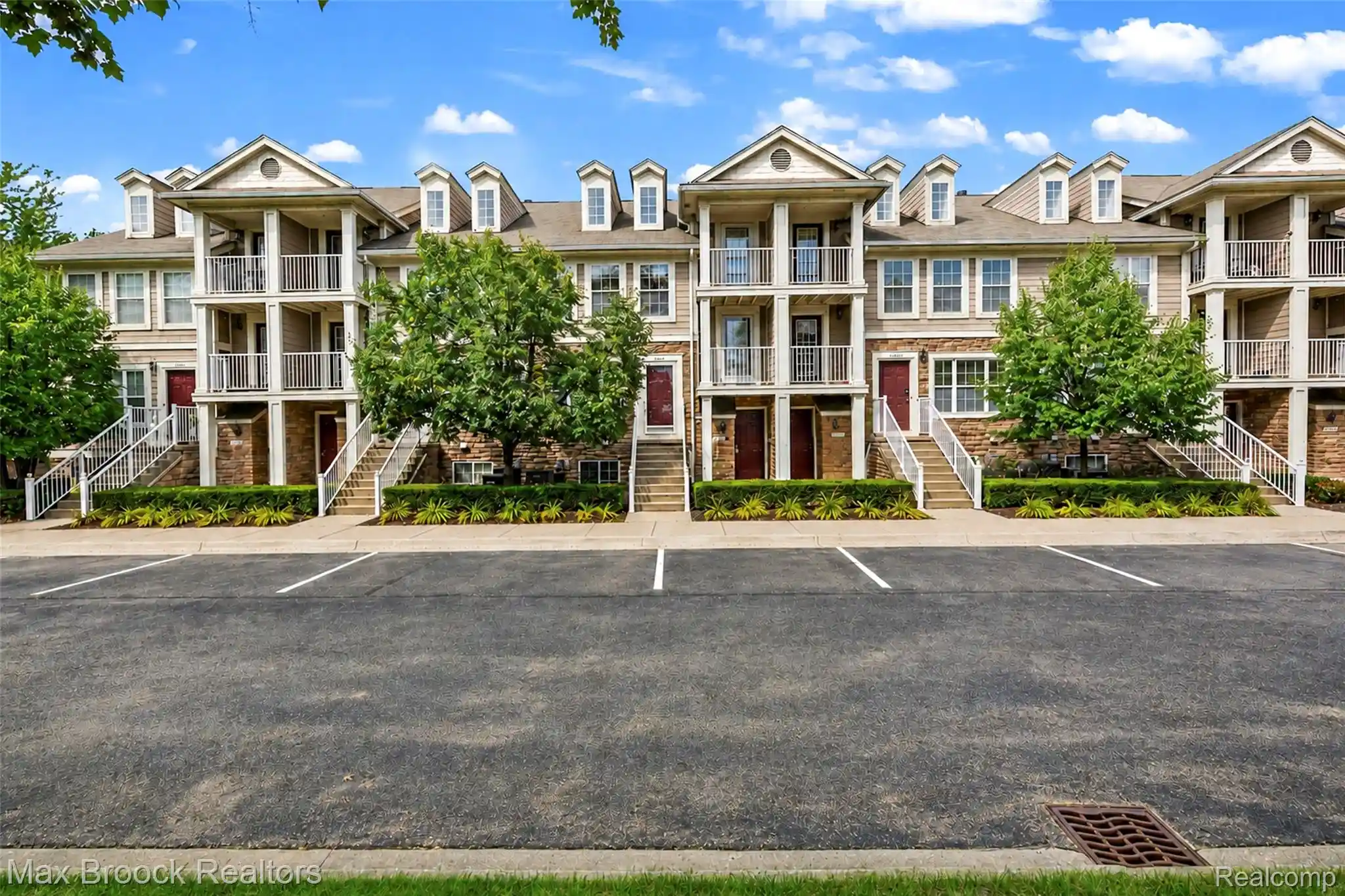 Condo for sale at 1087 Beaver Run, Troy, MI 48083 | MLS# 20261069783
