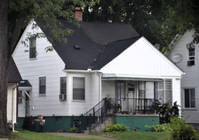 Photo 1 of Single family home for sale at 18911 Riverview St, Detroit, MI 48219 | MLS# 58050220313 | Listing updated on 2026-08-31