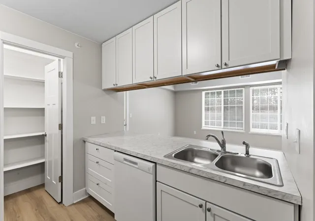 Photo 4 of Multi family home for sale at 5200 N Genesee #201 Rd, Flint, MI 48506 | MLS# 5050220317 | Listing updated on 2026-08-31