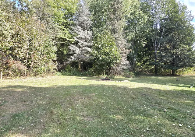 Photo 4 of Single family home for sale at 10017 M 115, Cadillac, MI 49601 | MLS# 67026046143 | Listing updated on 2026-08-31