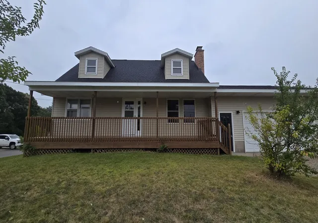 Photo 1 of Single family home for sale at 6049 Boone Rd, Traverse City, MI 49685 | MLS# 65026046152 | Listing updated on 2026-09-09