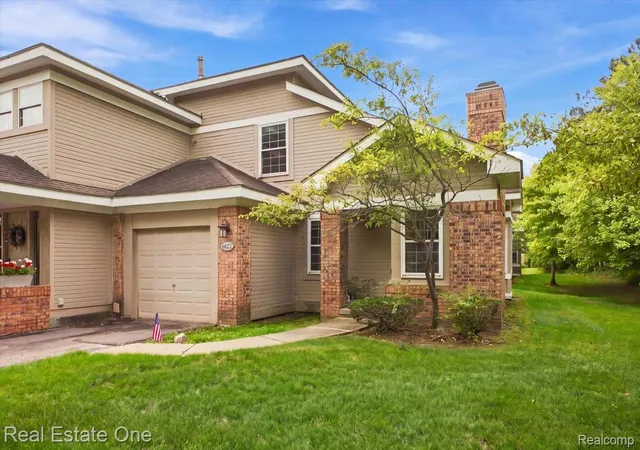 Photo 3 of Condo for sale at 6622 Fieldstone Ct, West Bloomfield, MI 48322 | MLS# 20261069828 | Listing updated on 2026-09-12