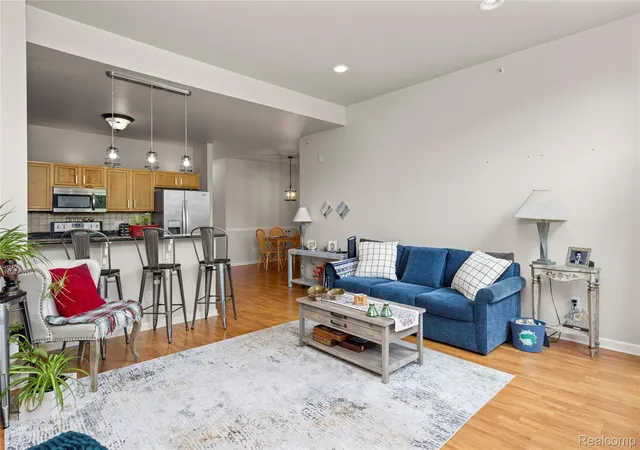 Listing Photo 5 - Condo for sale in building located at 30695 Ardmore Ct, Novi, MI 48377