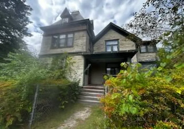 Photo 1 of Single family home for sale at 723 Sheridan Ave, Saginaw, MI 48607 | MLS# 71026046175 | Listing updated on 2026-09-01