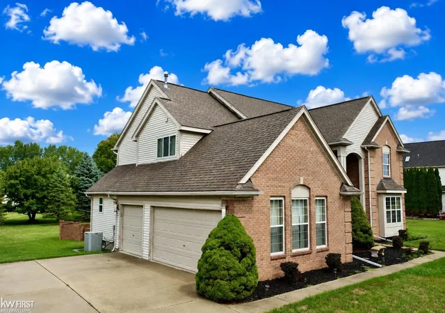 Photo 2 of Single family home for sale at 2295 Hidden Forest Dr, Grand Blanc, MI 48439 | MLS# 5050220333 | Listing updated on 2026-08-31