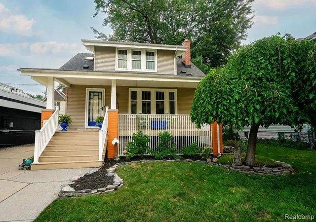 Photo 1 of Single family home for sale at 545 Eureka Rd, Wyandotte, MI 48192 | MLS# 20261069887 | Listing updated on 2026-09-12