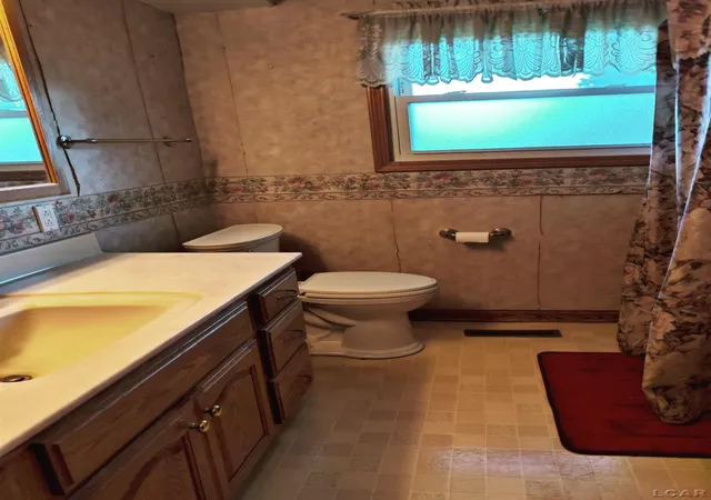 Photo 14 of Single family home for sale at 8044 E Weston Rd, Blissfield, MI 49228 | MLS# 56050220340 | Listing updated on 2026-08-31