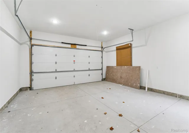 Photo 28 of Single family home for sale at Vl School House Dr, Imlay City City Lapeer, MI 48444 | MLS# 20261069898 | Listing updated on 2026-09-01
