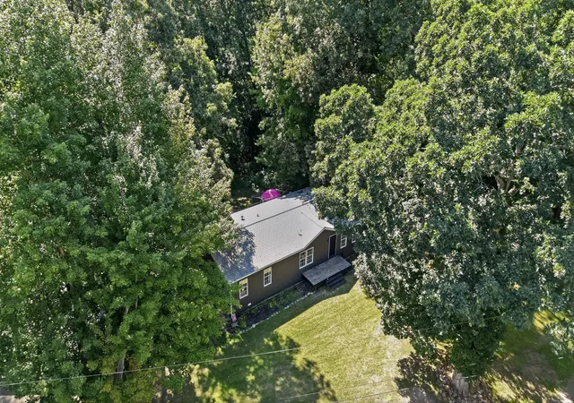 Photo 3 of Single family home for sale at 7460 Pine Ridge Dr NE, Belding, MI 48809 | MLS# 65026046188 | Listing updated on 2026-09-11