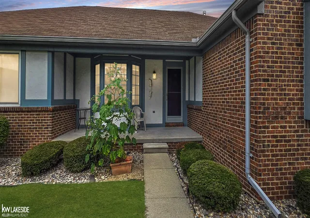 Photo 2 of Condo for sale at 45431 Nottingham Dr, Macomb, MI 48044 | MLS# 58050220355 | Listing updated on 2026-08-31