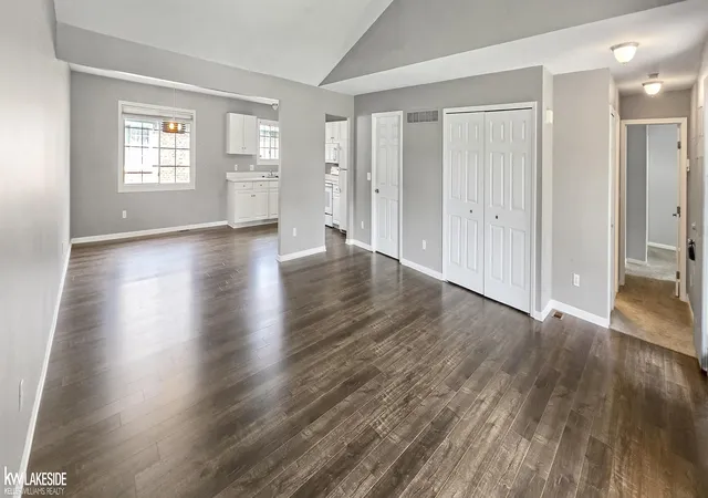Photo 5 of Condo for sale at 45431 Nottingham Dr, Macomb, MI 48044 | MLS# 58050220355 | Listing updated on 2026-08-31