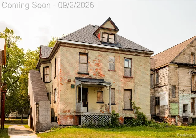 Photo 2 of Single family home for sale at 1574 Cadillac Blvd, Detroit, MI 48214 | MLS# 20261069947 | Listing updated on 2026-09-02