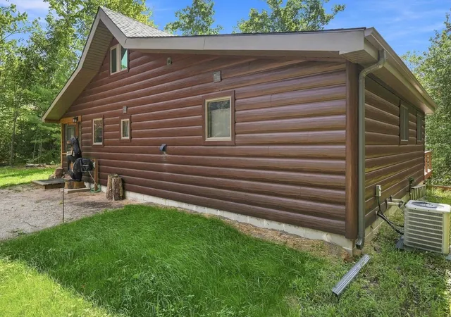 Photo 4 of Single family home for sale at 9909 W Lotan Rd, Lake City, MI 49651 | MLS# 78080073065 | Listing updated on 2026-09-03