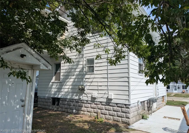Photo 2 of Multi family home for sale at 7536 Maxwell Ave, Warren, MI 48091 | MLS# 20261069970 | Listing updated on 2026-09-01