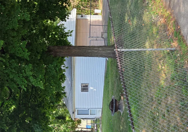 Photo 3 of Single family home for sale at 25404 N Dartmouth St W, Dearborn Heights, MI 48125 | MLS# 20261069981 | Listing updated on 2026-09-17