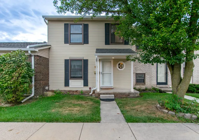 Photo 1 of Condo for sale at 8387 Lakeview Ct, Ypsilanti, MI 48198 | MLS# 81026046220 | Listing updated on 2026-09-03