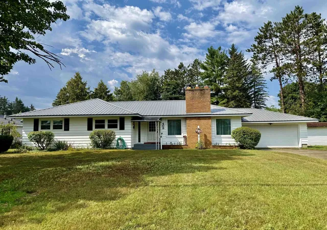 Single family home for sale at 409 N Front St, Lake City, MI 49651 | MLS# 78080073067