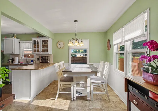 Photo 4 of Single family home for sale at 4349 Billmar St SW, Grandville, MI 49418 | MLS# 65026046222 | Listing updated on 2026-09-18