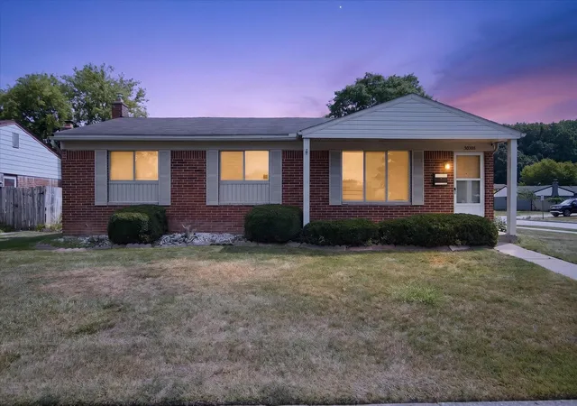 Photo 2 of Single family home for sale at 30308 Yorkshire Dr, Madison Heights, MI 48071 | MLS# 81026046225 | Listing updated on 2026-09-02