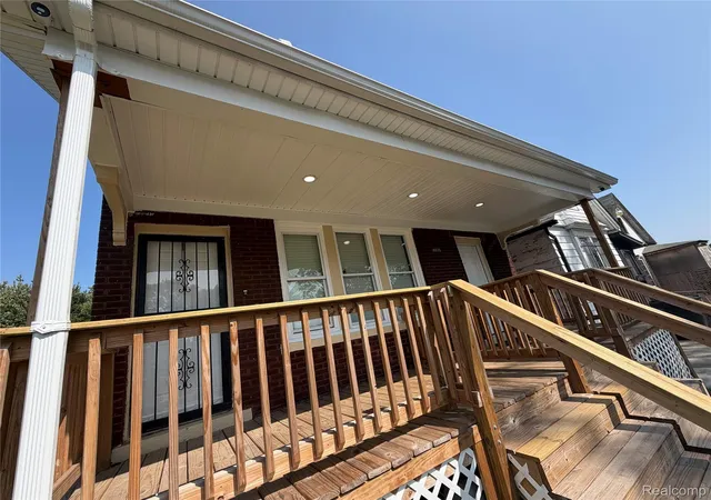 Photo 4 of Multi family home for sale at 4076 Wesson St, Detroit, MI 48210 | MLS# 20261070001 | Listing updated on 2026-09-01