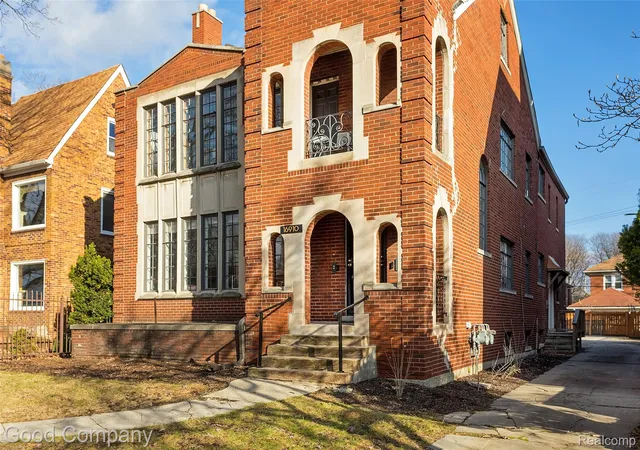 Listing Photo 4 - Condo for sale in building located at 16910 La Salle Ave, Detroit, MI 48219