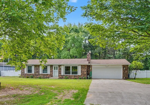 Photo 2 of Single family home for sale at 10211 Almena Dr, Kalamazoo, MI 49009 | MLS# 65026046239 | Listing updated on 2026-09-18