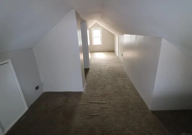 Photo 9 of Single family home for sale at 27182 Seyburn Ave, Warren, MI 48092 | MLS# 58050220377 | Listing updated on 2026-09-29