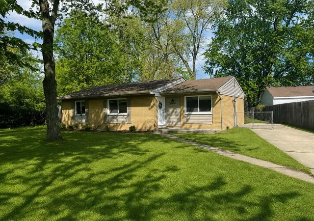 Photo 2 of Single family home for sale at 41900 Arthur St, Van Buren Township, MI 48111 | MLS# 81026046262 | Listing updated on 2026-09-17