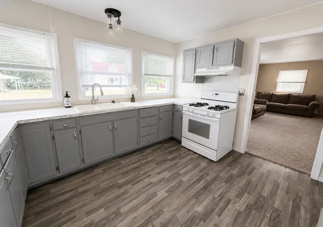 Photo 4 of Single family home for sale at 156 Stearns St, Barryton, MI 49305 | MLS# 72026046267 | Listing updated on 2026-09-22