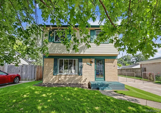 Photo 1 of Single family home for sale at 13531 Marvin St, Taylor, MI 48180 | MLS# 20261070091 | Listing updated on 2026-10-27