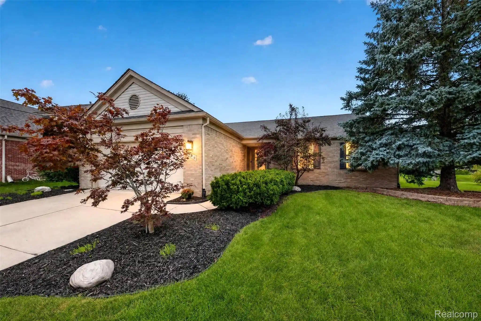 Photo 1 of Single family home for sale at 4240 Sherwood Cir, Canton, MI 48188 | MLS# 20261070214 | Listing updated on 2026-10-18