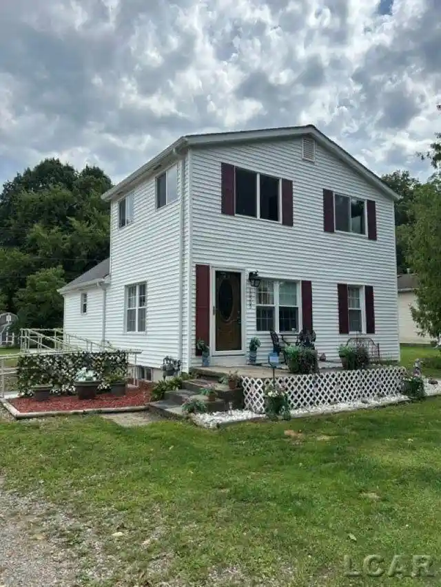Photo 1 of Single family home for sale at 10505 Hall Rd, Whitmore Lake, MI 48189 | MLS# 56050220536 | Listing updated on 2026-10-19