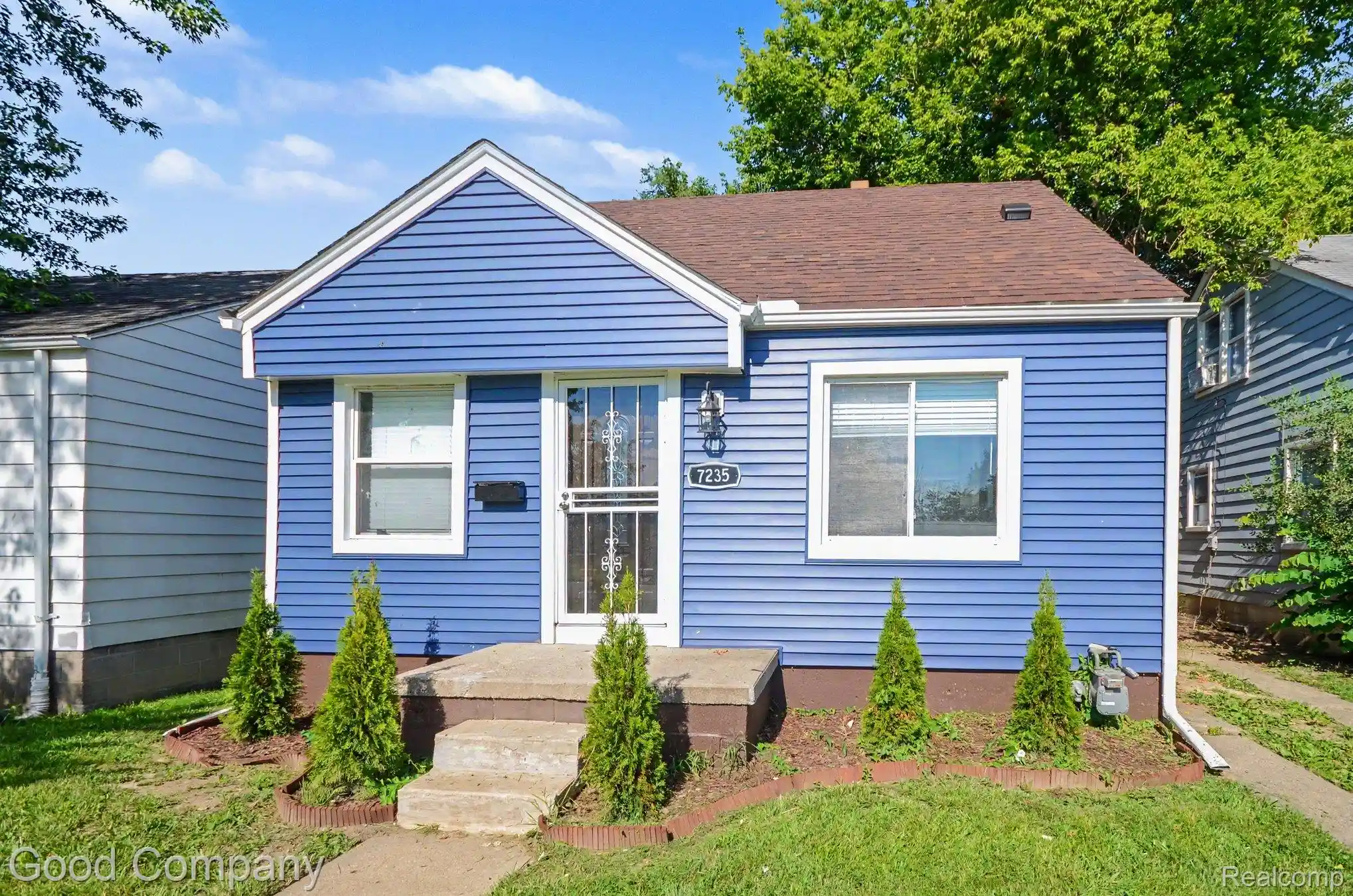 Photo 1 of Single family home for sale at 7235 Parkland, Redford, MI 48239 | MLS# 20261070558 | Listing updated on 2026-09-15