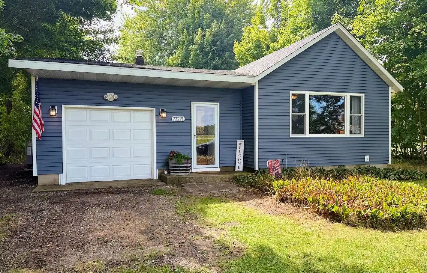 Photo 1 of Single family home for sale at 73271 County Rd 380, South Haven, MI 49090 | MLS# 69026046837 | Listing updated on 2026-10-02