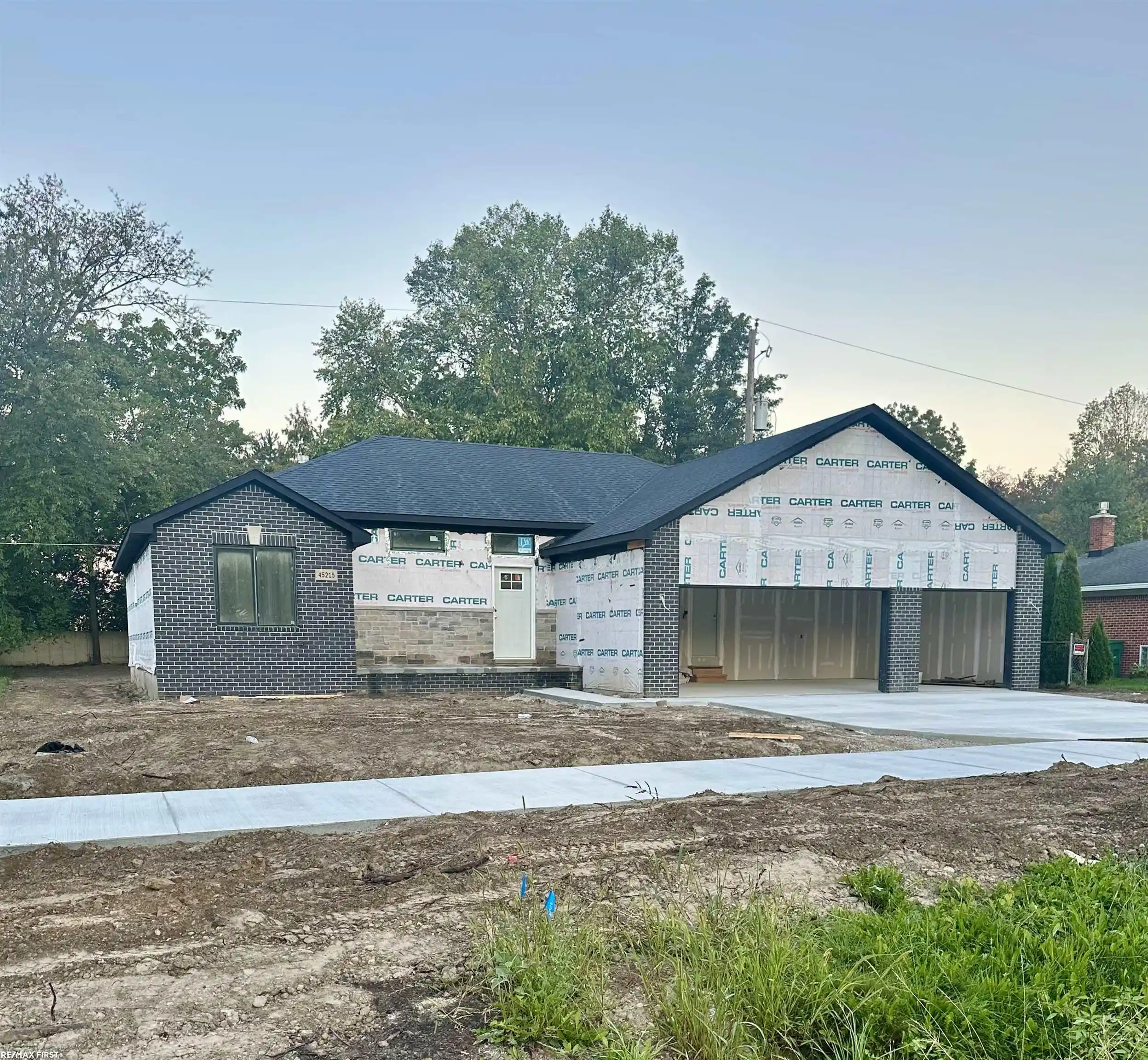 Photo 1 of Single family home for sale at 45215 Fairchild Rd, Macomb, MI 48042 | MLS# 58050221072 | Listing updated on 2026-10-26