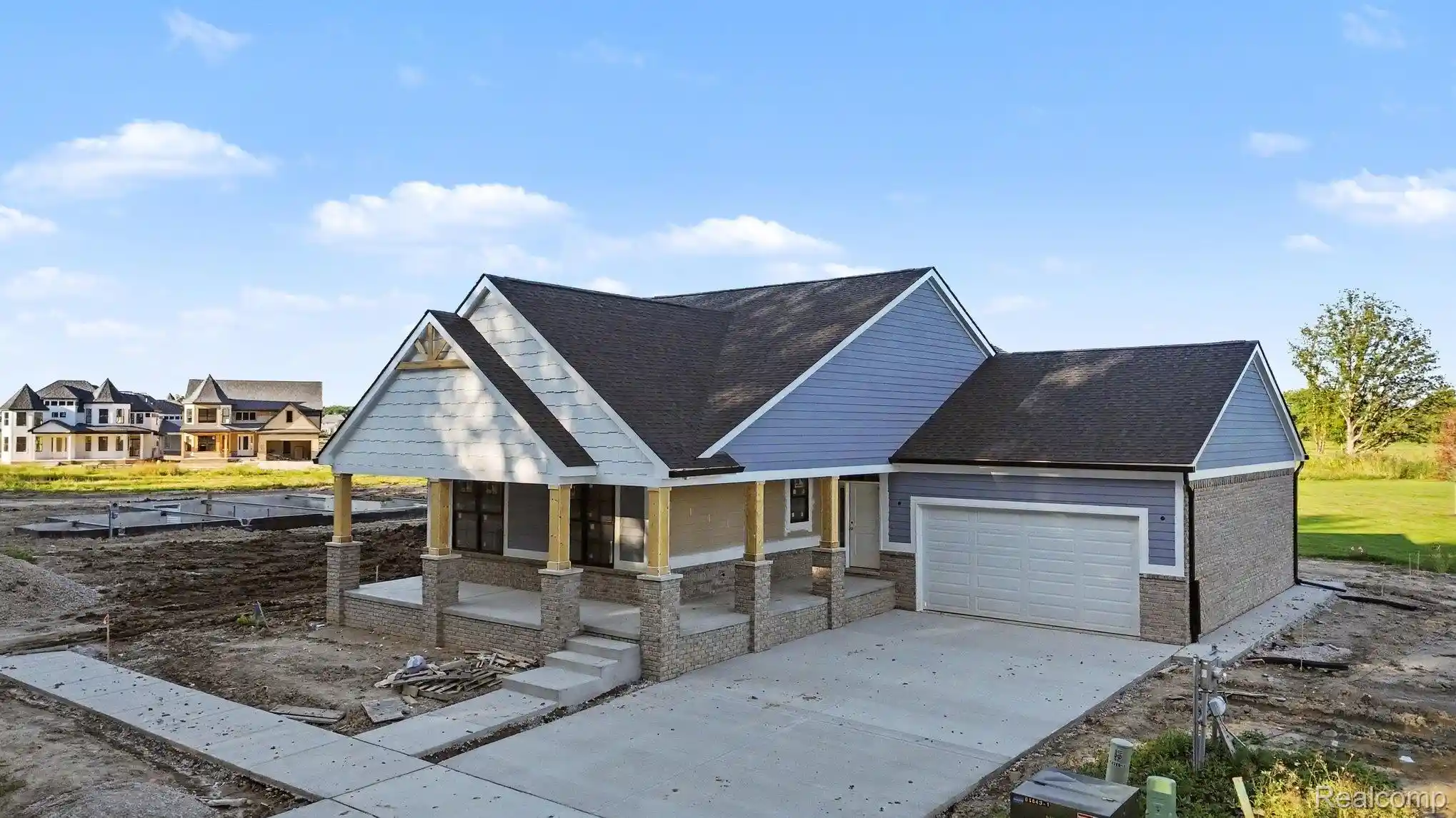 Photo 1 of Single family home for sale at 54290 Brenda Dr, Macomb, MI 48042 | MLS# 20261072499 | Listing updated on 2026-10-23